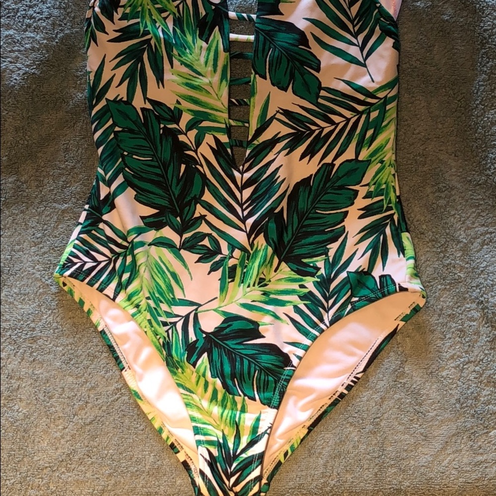 Bathing suit